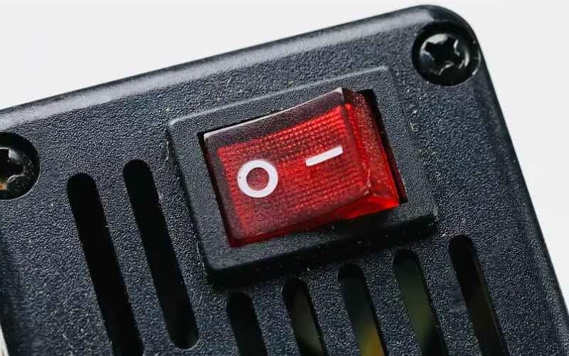 2 Interruttori ON/OFF A Bilanciere Per Auto RC – Spina JR, Cavo 31cm – Per Modellismo Aereo/auto/droni